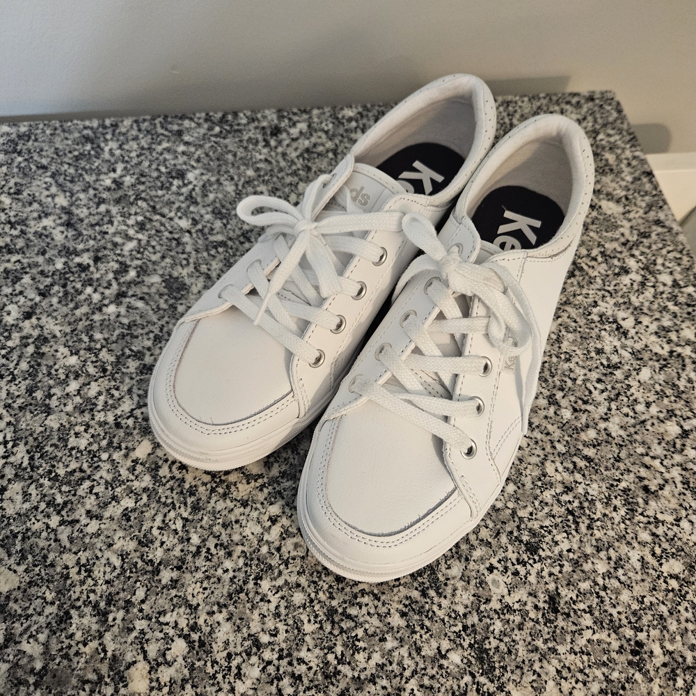 Keds Center III Women's Leather Lace-Up Sneakers, New Size 6